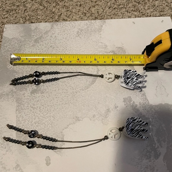 Brand New Mini Hair Clips with Hanging Peace Sign and Stands of Beads - Picture 5 of 5